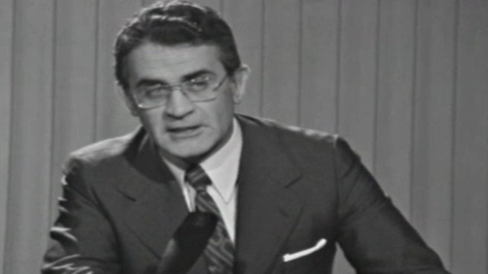 Arxiu TVE Catalunya - Sánchez Terán, delegat del govern, parla del restabliment de la Generalitat