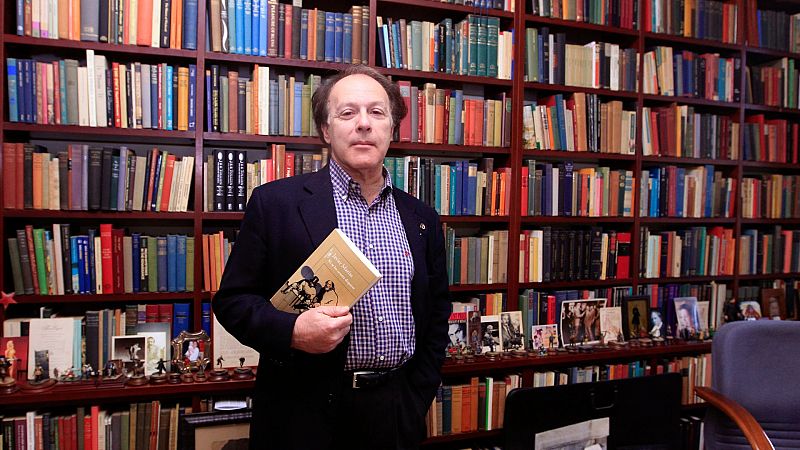 Los lectores de Javier Marías recuerdan al escritor en las librerías