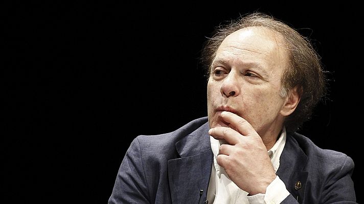 Manuel Vilas: "Javier Marías llevó la novela española a una categoría artística que no habíamos visto"