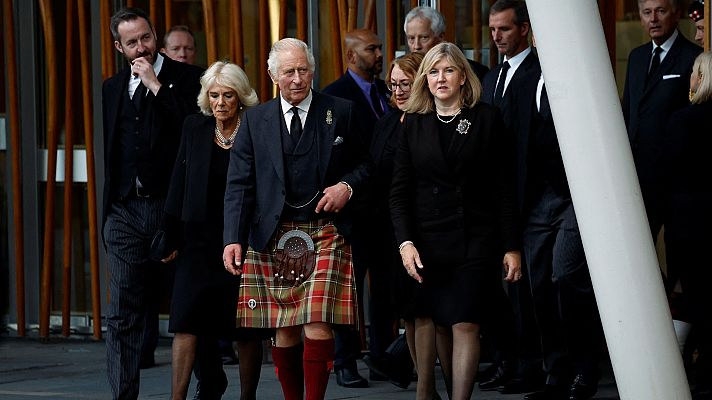 Telediario 2 - Las claves de la relación entre Escocia y la monarquía británica