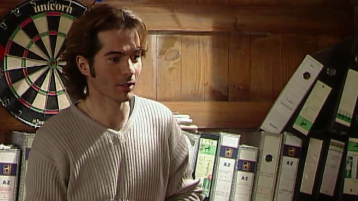 Raquel busca su sitio - La espía que me amó