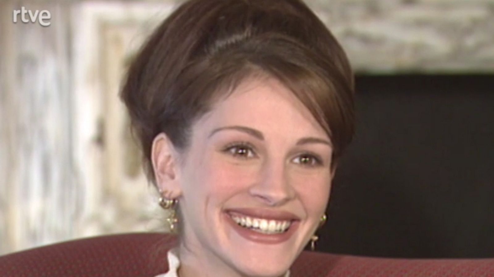 Al habla - Armas de mujer - Al habla | Ver