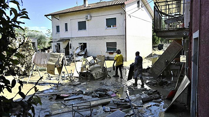 Graves inundaciones en el centro de Italia