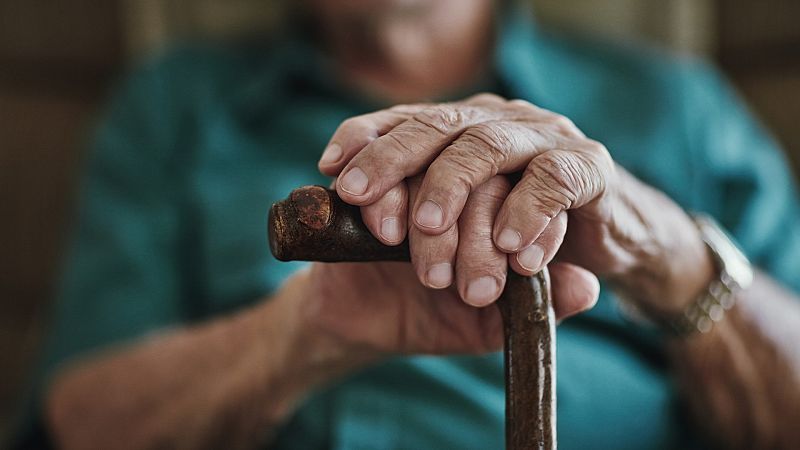 Comida "deleznable" y habitaciones a 40 grados: un residente denuncia las condiciones de su geriátrico en Madrid