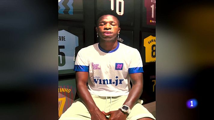 Telediario Fin de Semana - El Madrid defiende a Vinicius y condena los "comportamientos racistas" antes del derbi