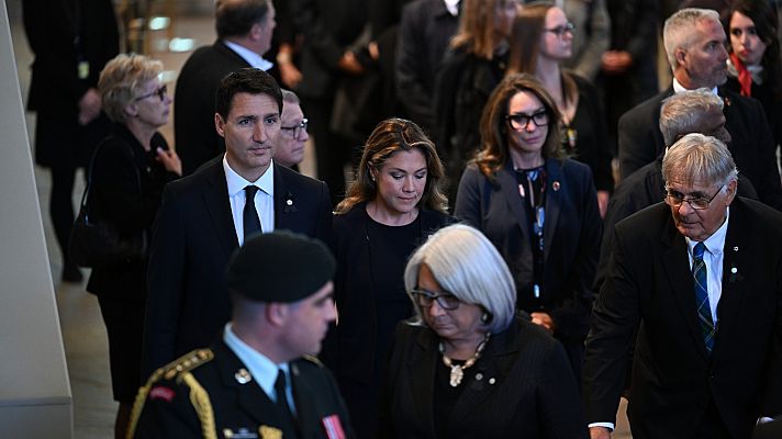 Telediario Fin de Semana - Llegan a Londres los primeros mandatarios para asistir el lunes al funeral de Estado de Isabel II