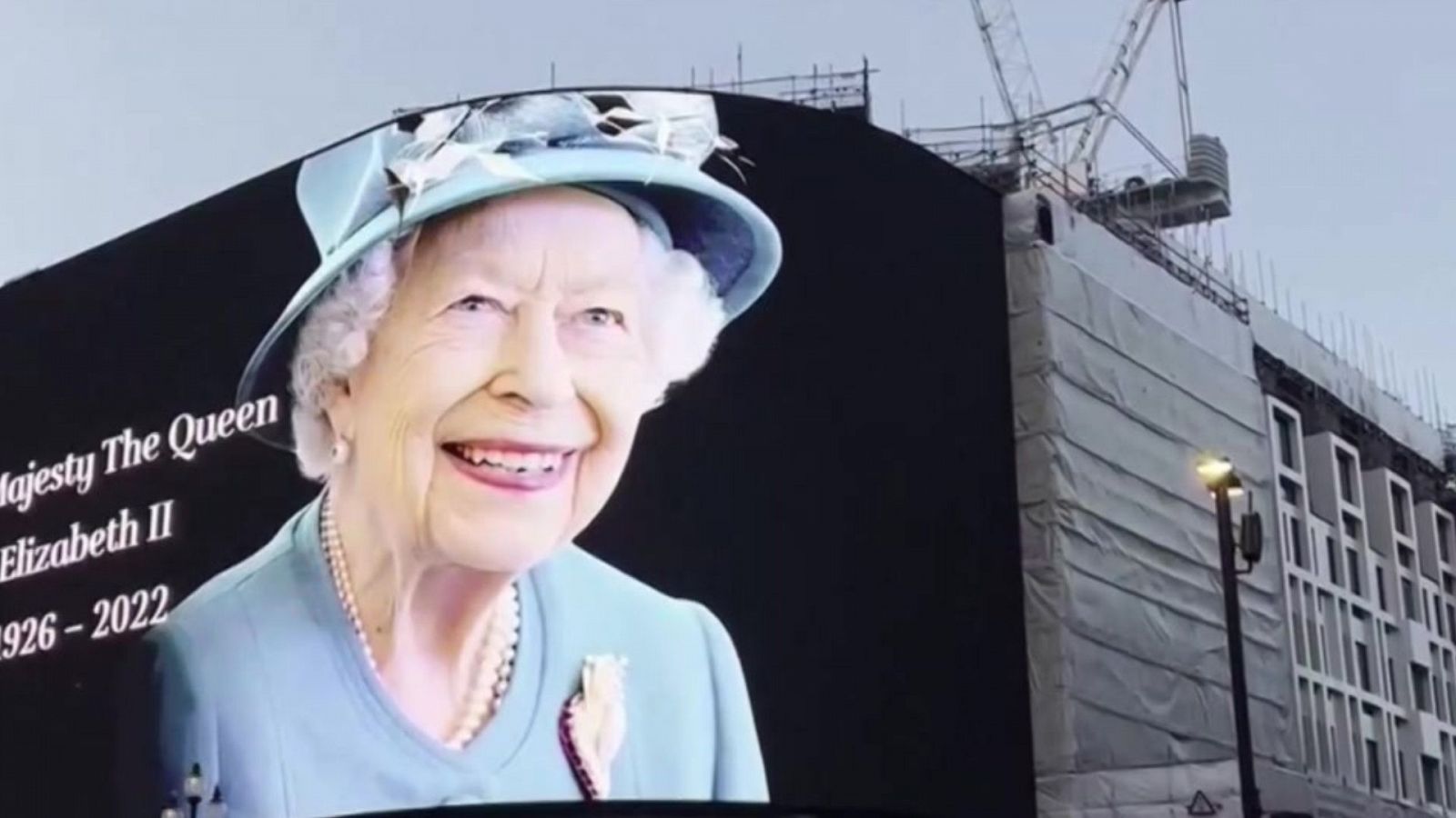 Expectación por el funeral de Isabel II: 10.000 policías, 1.500 militares y 142 miembros de la Marina - Ver ahora