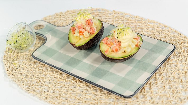 Saber vivir - Receta de aguacates rellenos con mayonesa de huevo cocido