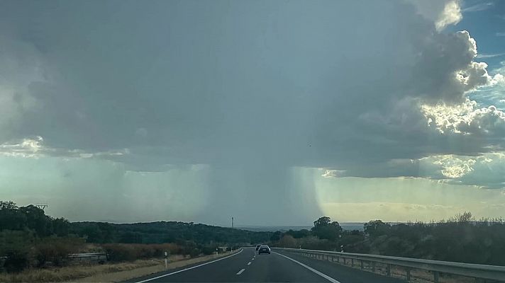 Chubascos y tormentas localmente en la mitad sur peninsular