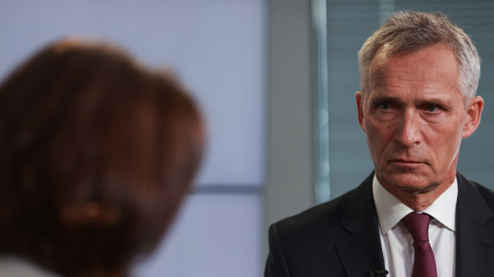 La comunidad internacional reacciona a la amenaza de Putin