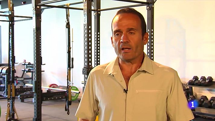 Telediario 1 - El reto físico del primer Mundial en otoño de la historia