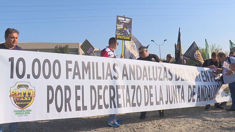 Protesta del taxi en Andalucía - Ver ahora