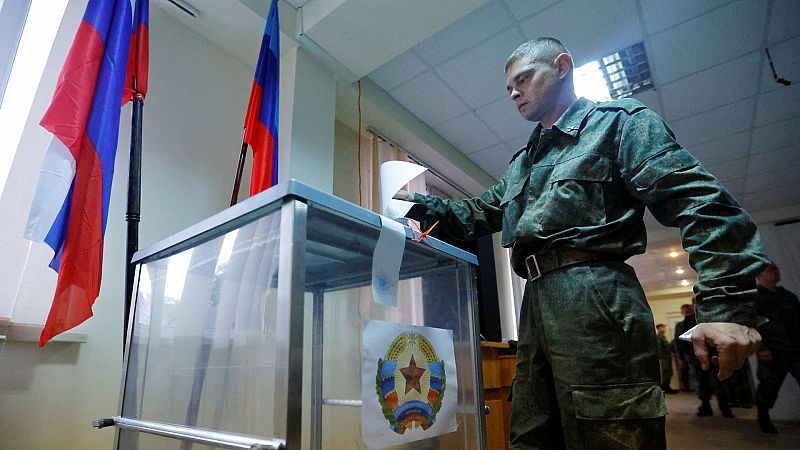 Comienza el referéndum de anexión a Rusia en Donetsk, Lugansk, Jersón y Zaporiyia   - Ver ahora