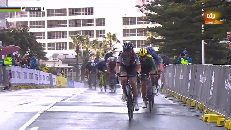 Annemiek Van Vleuten gana el Mundial en Wollongong