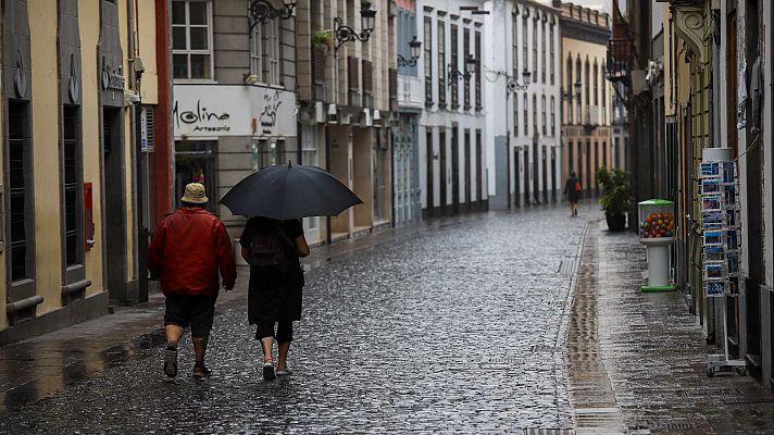 La semana acaba con lluvia muy fuerte en Canarias, Baleares y en el sureste