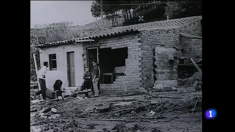 Record per a les víctimes dels aiguats del Vallès