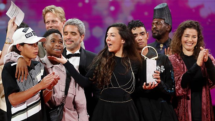 Telediario Fin de Semana - La Concha de Oro viaja hasta Colombia con 'Los reyes del mundo'