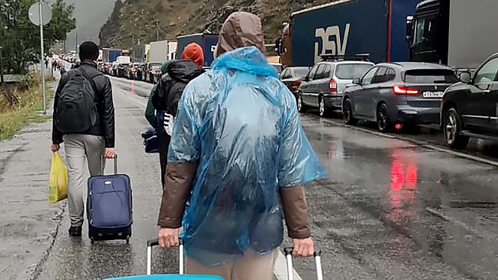 Telediario Fin de Semana - Se triplican las llegadas de rusos a Georgia tras la movilización militar