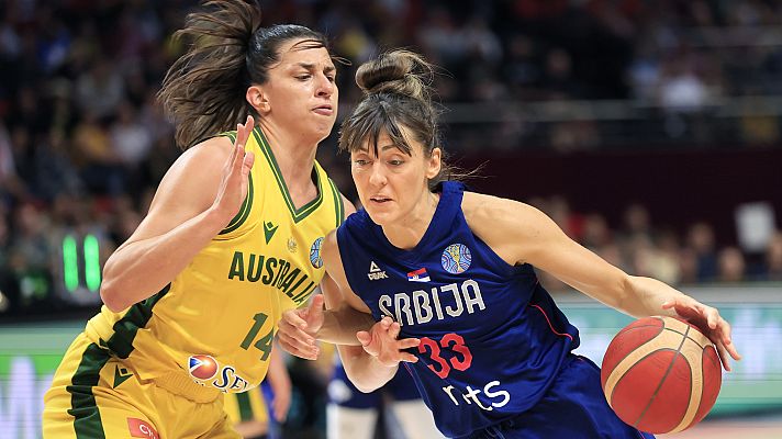 del Mundo femenino: Australia Serbia