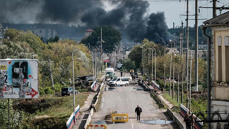 Ucrania recupera el puente de Kupiansk, un enclave estratégico para consolidar el terreno recuperado