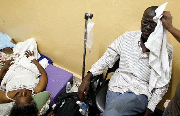  - En la frontera entre Haití y la República Dominicana están desbordados