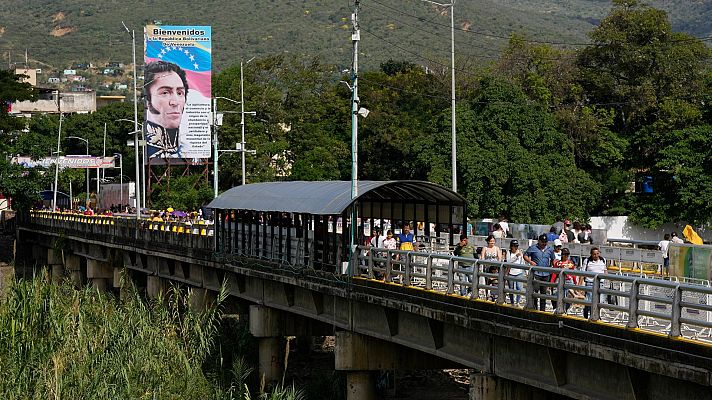  Colombia y Venezuela reabren sus fronteras comunes tras siete años de bloqueo comercial terrestre