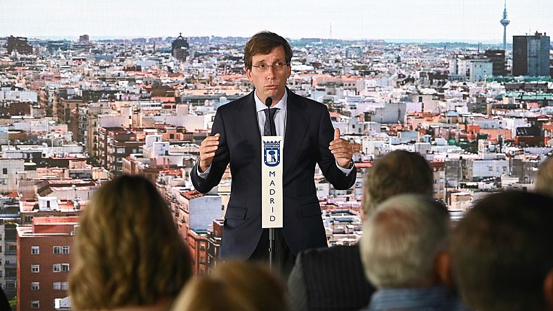 Almeida critica que al Gobierno "le escandalice" recaudar menos por el impuesto de patrimonio en Andalucía cuando "dejó de reclamar" el dinero de los ERE  