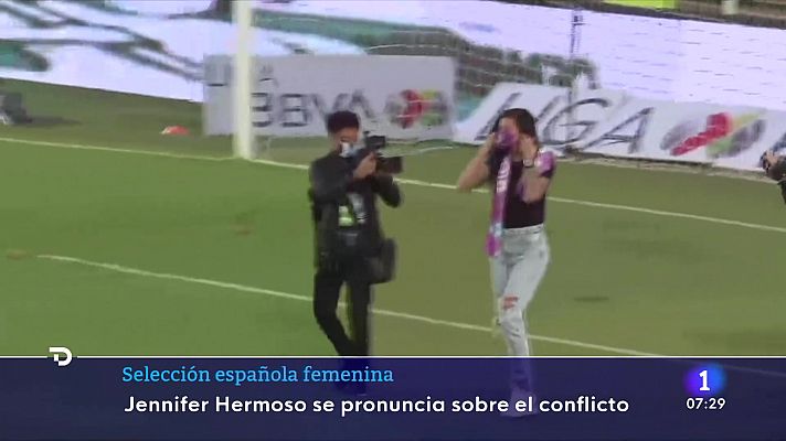 Telediario Matinal - Jenni Hermoso muestra su apoyo a las 15 jugadoras que pidieron no jugar con España