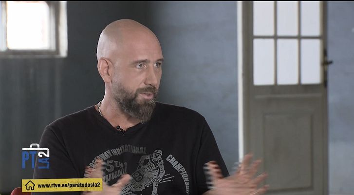 Para todos La 2 - Entevista a Isra Bravo