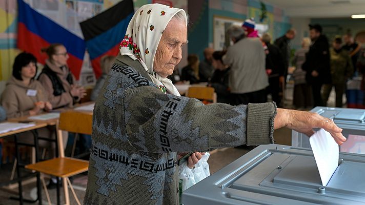 Telediario 1 - La Ucrania ocupada apoya la anexión a Rusia, según Moscú