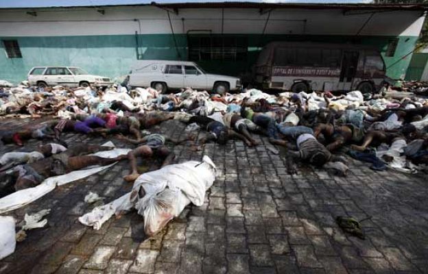 Informe Semanal - Los haitianos se refugian al raso