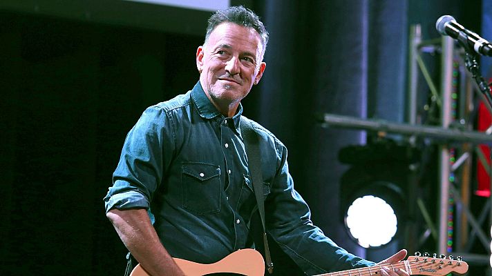Telediario 1 - Bruce Springsteen vuelve a los grandes temas del soul