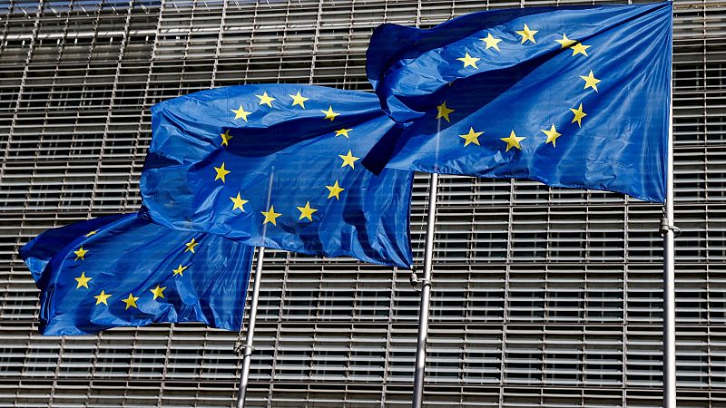 La UE pacta gravar los beneficios extraordinarios de las energéticas | Ver