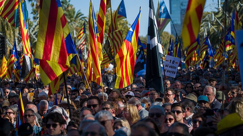 División en el independentismo catalán en el quinto aniversario del 1-O