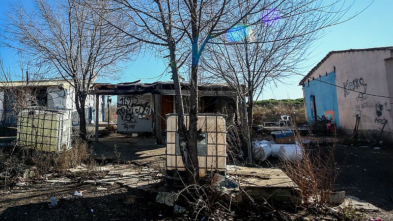 Se cumplen dos años sin luz en la Cañada Real