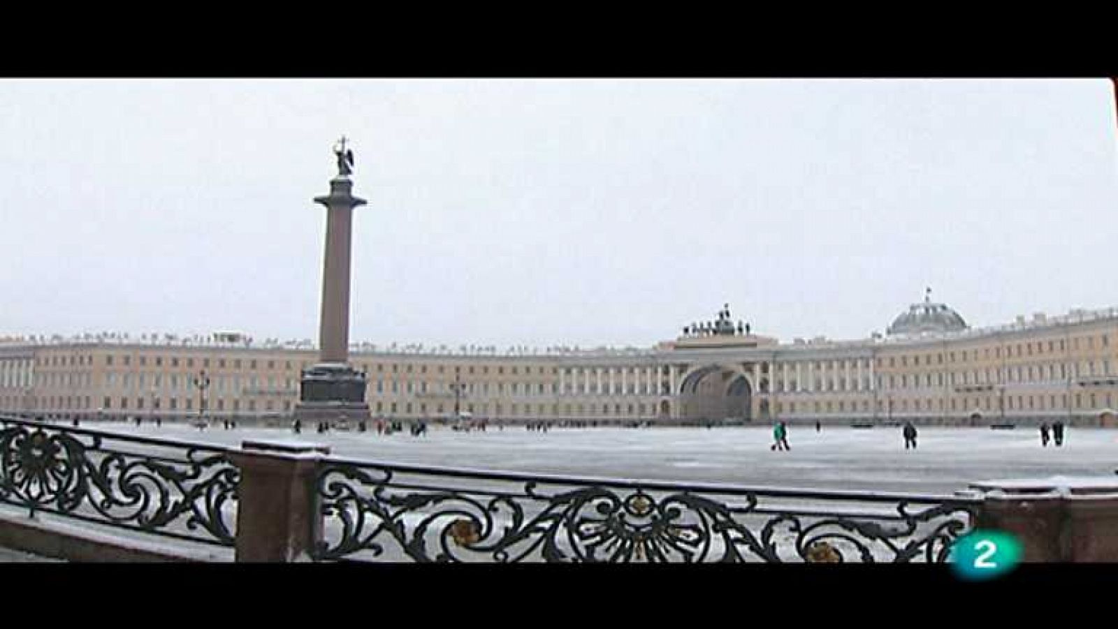 Por la ruta de la memoria - Una noche blanca en San Petersburgo