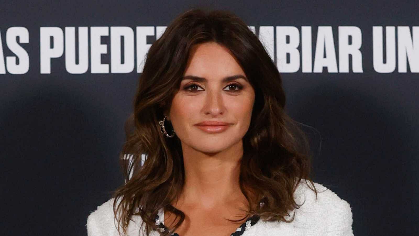 Penélope Cruz, Juan Diego Botto y Luis Tosar presentan 'En los márgenes'