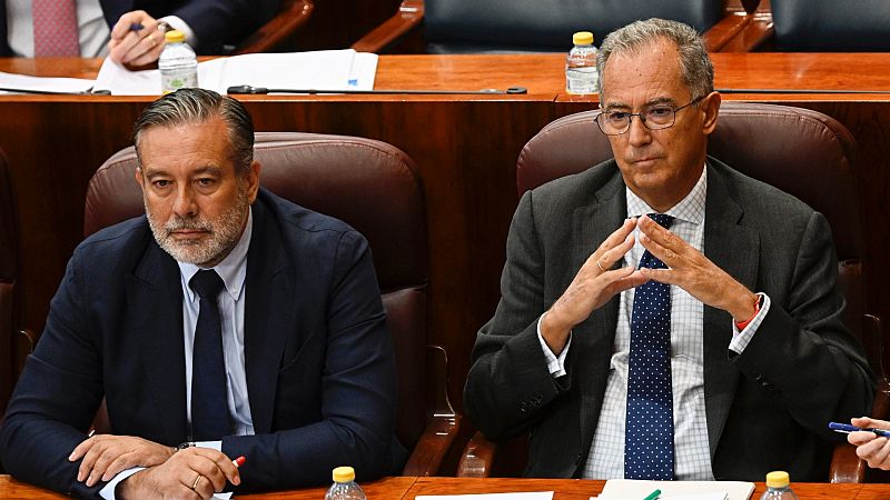 La oposición pide a gritos la dimisión de Ossorio en la Asamblea de Madrid