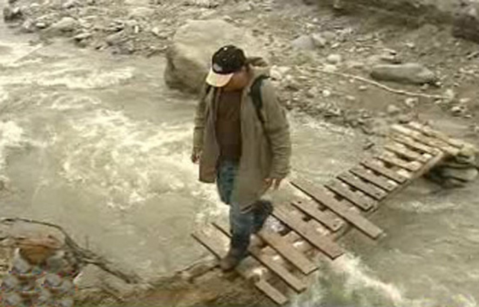 España Directo - Aislados en un cortijo | Ver