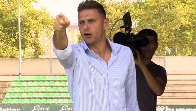 El show de Joaquín con Borja Iglesias: "Vas a meter este año 38 goles"