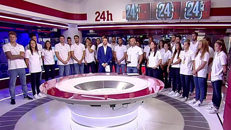 Las selecciones españolas de waterpolo, homenajeadas por sus éxitos en La Zarzuela