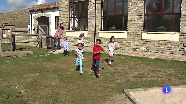 Reabre una escuela tras 40 años en Soria