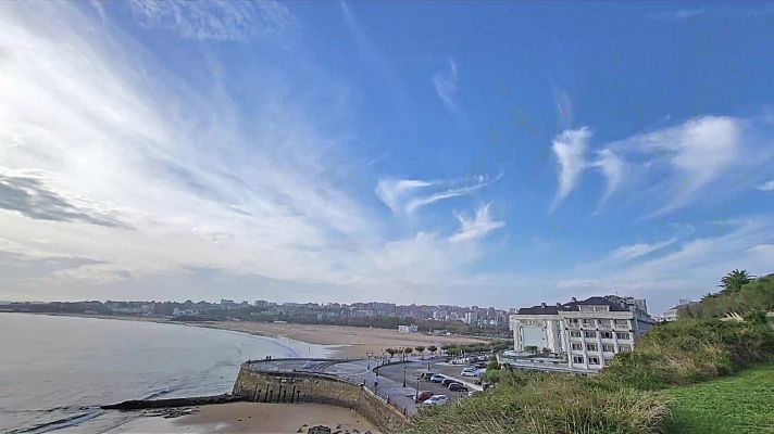 El tiempo - Probabilidad de chubascos localmente fuertes en áreas de la mitad oriental y sur peninsular