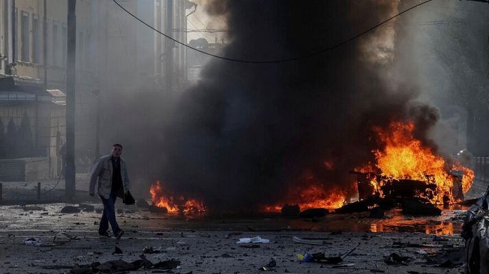 Telediario 1 - Rusia ataca las principales ciudades de Ucrania