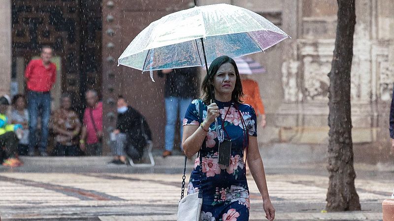 Fuertes lluvias y tormentas en el Mediterráneo, persistentes en Melilla