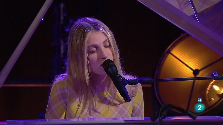 Punts de vista - Julieta Gracián interpreta 'Trenca'm el cor' al piano