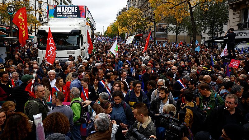 Manifestación en París contra el alto coste de la vida