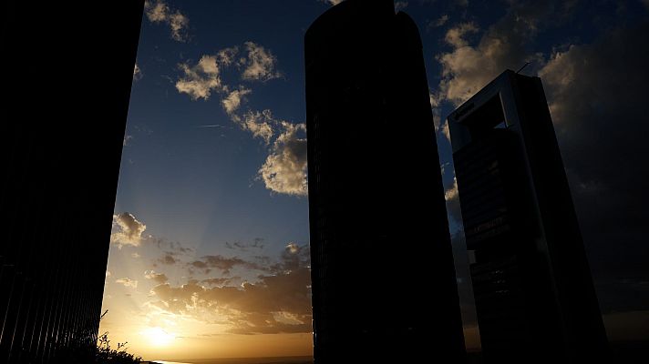 Cielo poco nuboso en casi todo el país y fuertes lluvias en Galicia 