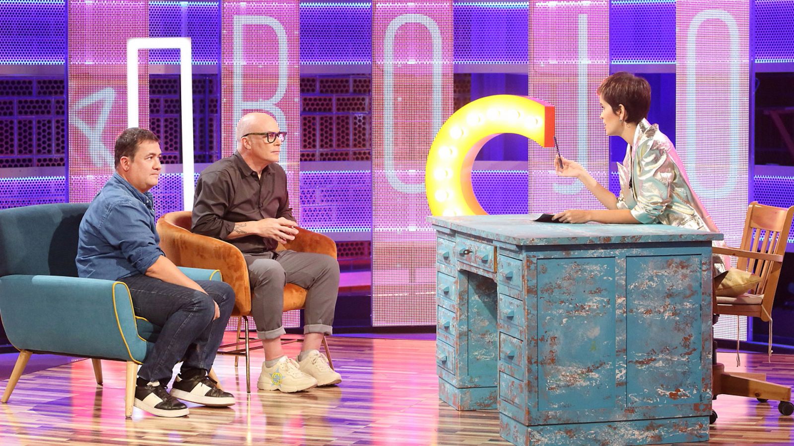 Entrevista a Secun de la Rosa por 'Conejo blanco, conejo rojo' - Culturas 2 | Ver