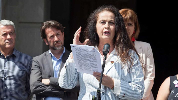 Telediario 2 - Ley Trans: Carla Antonelli solicita su baja en el PSOE
